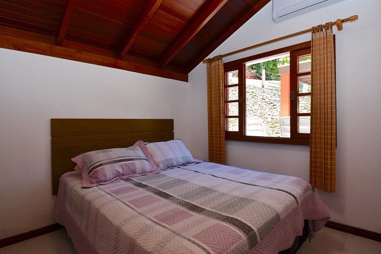 BANGALÔ CASA DA PEDRA - EXCLUSIVIDADE, CONFORTO E PRIVACIDAD
