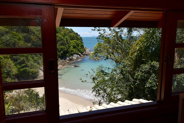 BANGALÔ CASA DA PEDRA - EXCLUSIVIDADE, CONFORTO E PRIVACIDAD