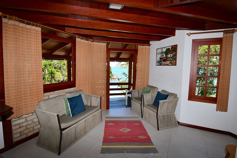 BANGALÔ CASA DA PEDRA - EXCLUSIVIDADE, CONFORTO E PRIVACIDAD