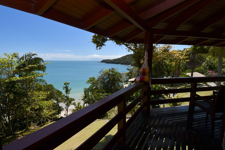 BANGALÔ CASA GRANDE - EXCLUSIVIDADE, CONFORTO E PRIVACIDADE.